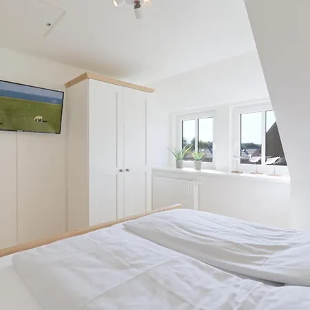Awesome In With Wifi Holiday home Dagebuell