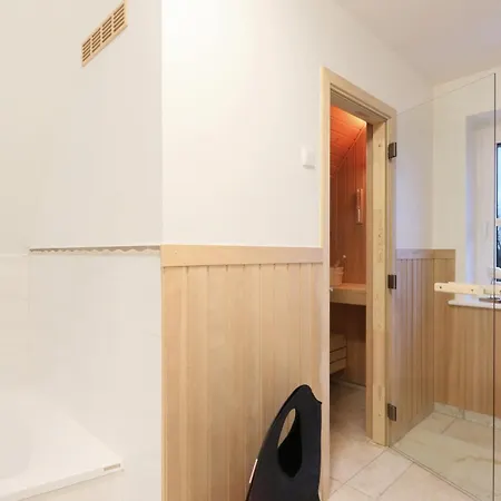 Awesome In With Wifi Holiday home *